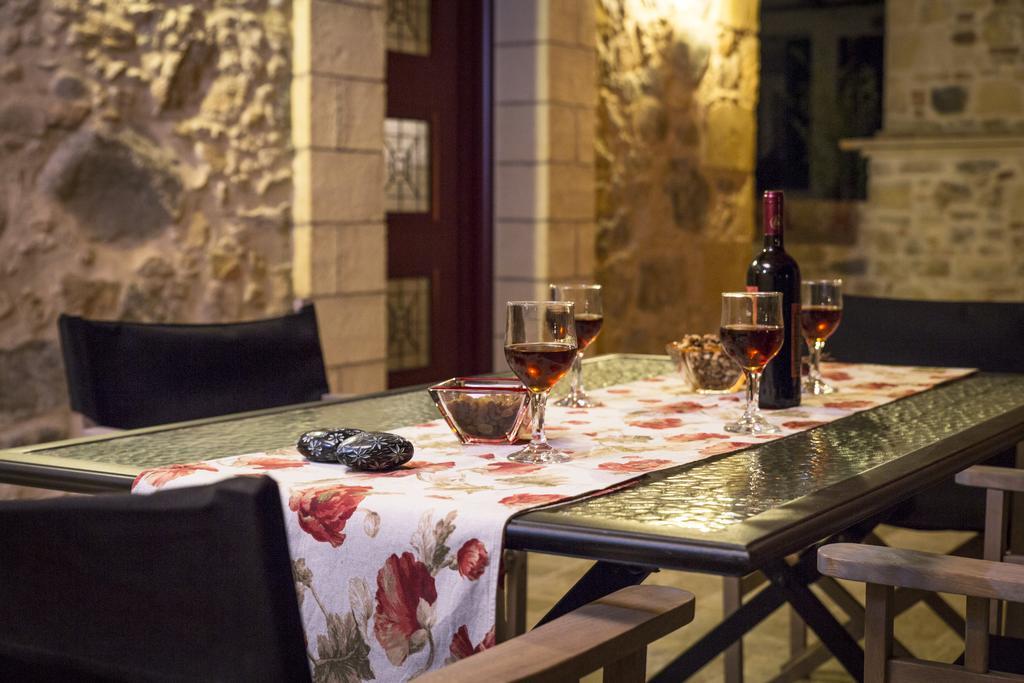 Private Sapphiros Villa كيساموس المظهر الخارجي الصورة