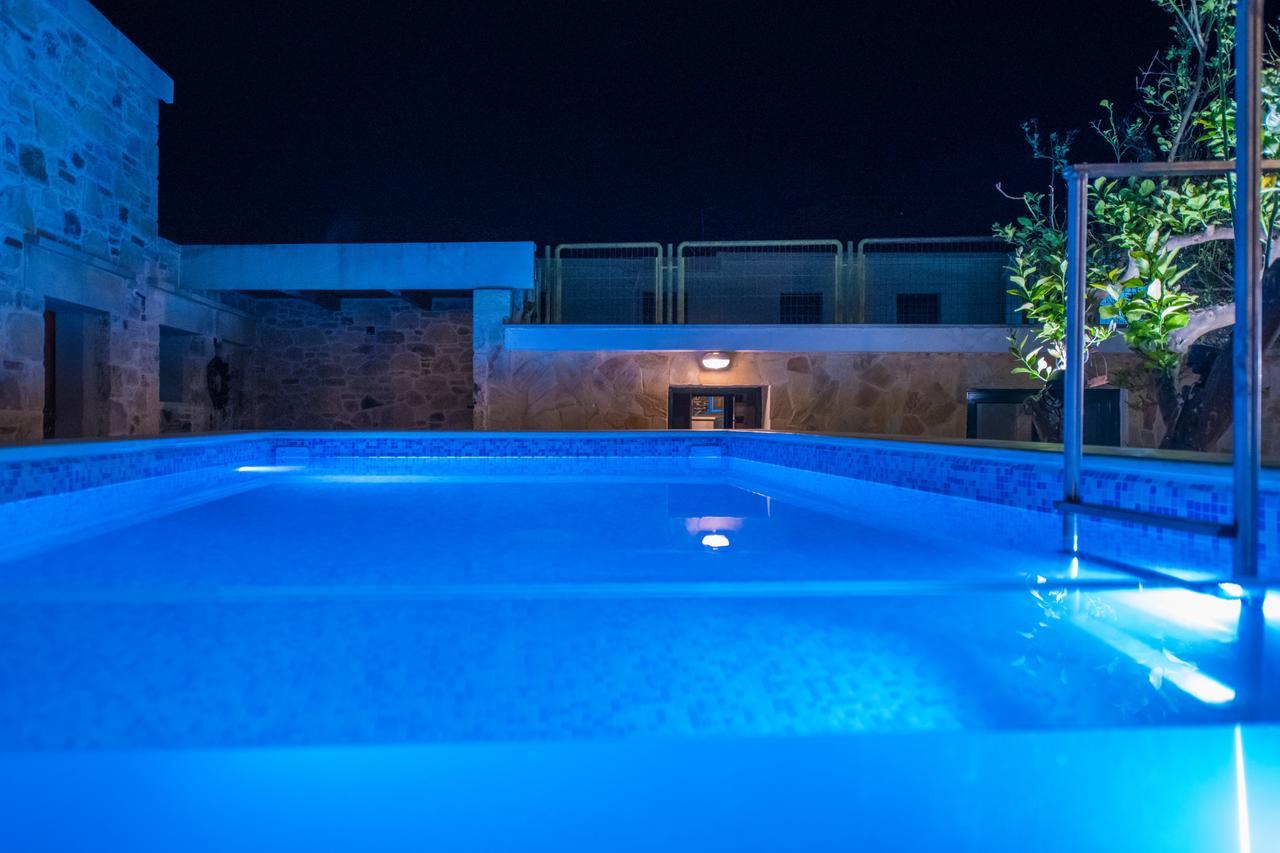Private Sapphiros Villa كيساموس المظهر الخارجي الصورة