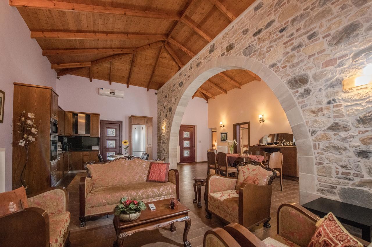 Private Sapphiros Villa كيساموس المظهر الخارجي الصورة