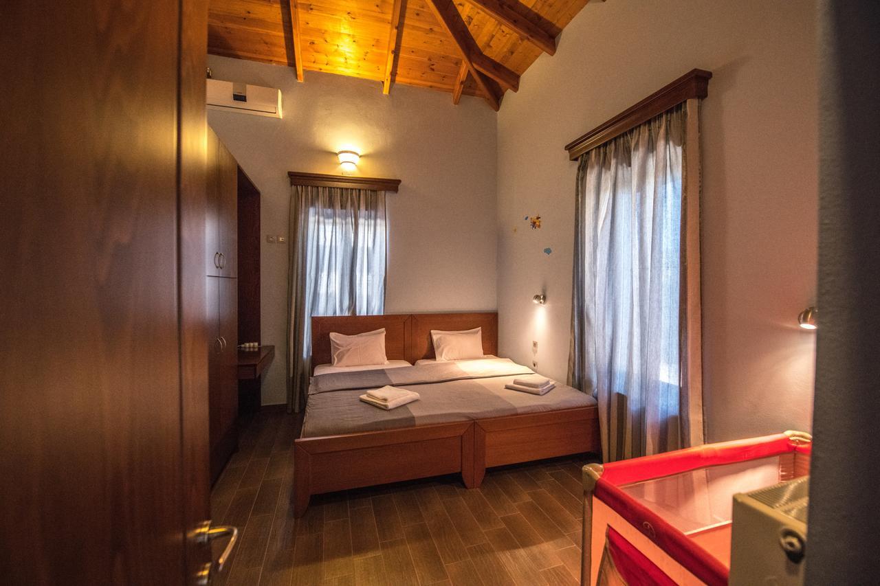 Private Sapphiros Villa كيساموس المظهر الخارجي الصورة